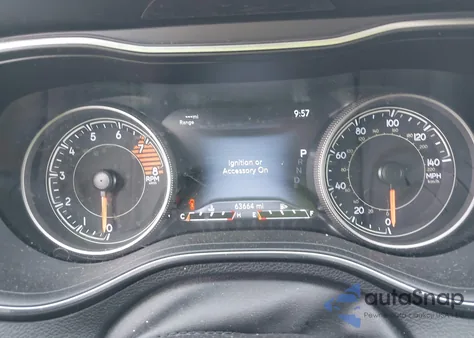 2019 Jeep Cherokee Limited z USA, uszkodzony, nr VIN 1C4PJMDX4KD260309